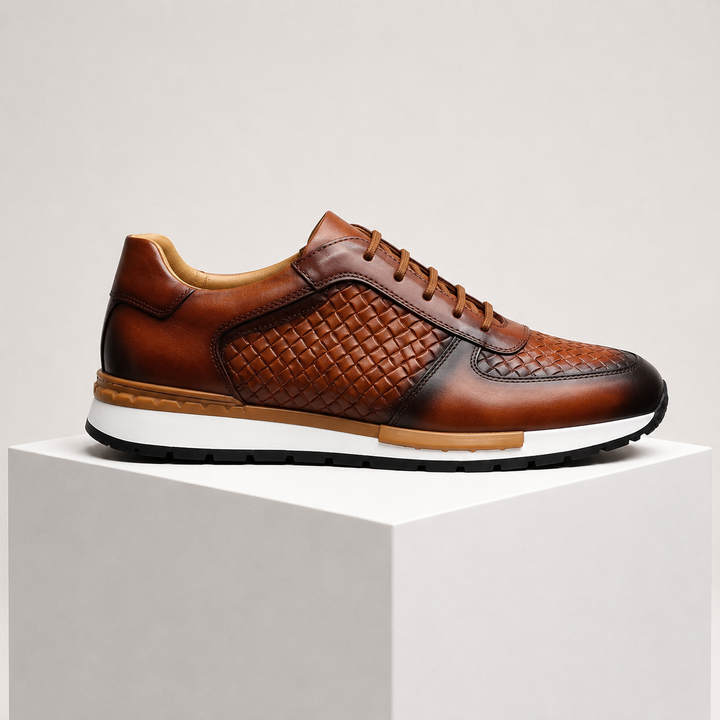 WILLIAM ASHFORD LEATHER SNEAKERS