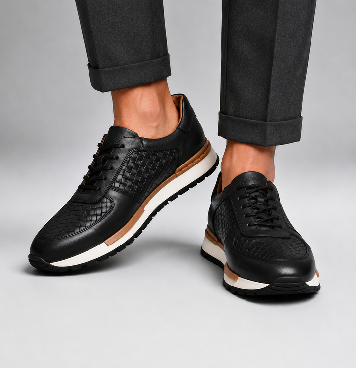 WILLIAM ASHFORD LEATHER SNEAKERS