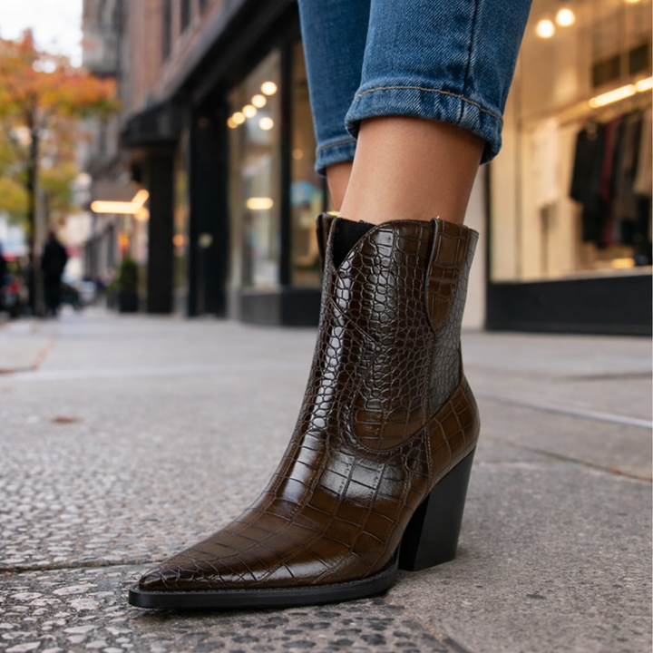 ALISON LEATHER ANKLE BOOTS