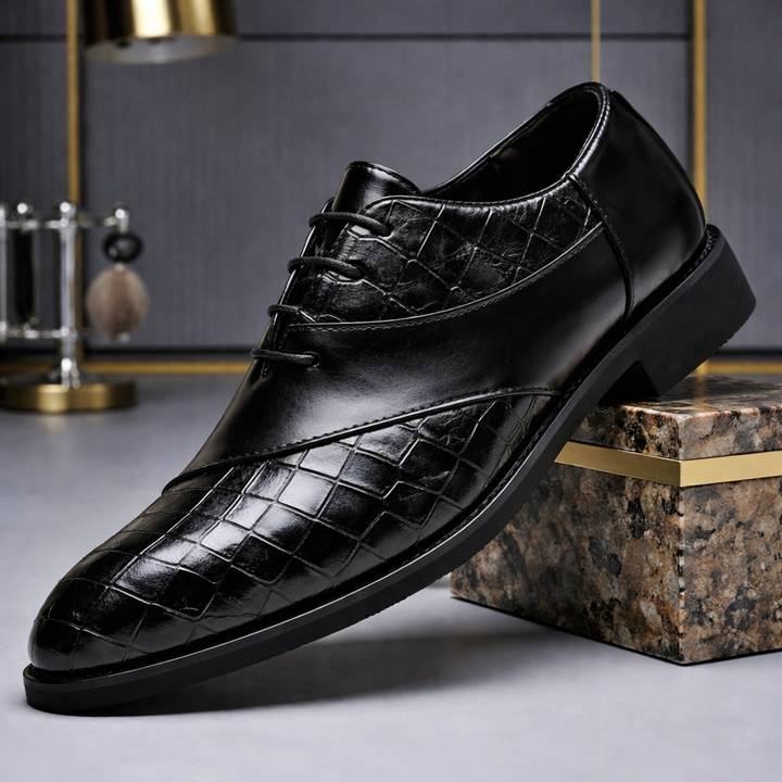 SULLIVAN POINTED LEATHER SHOES