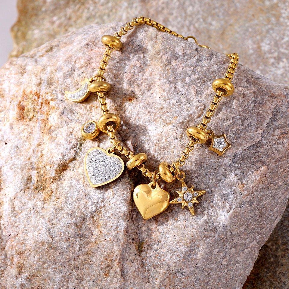 HEARTLINE CHARM BRACELET