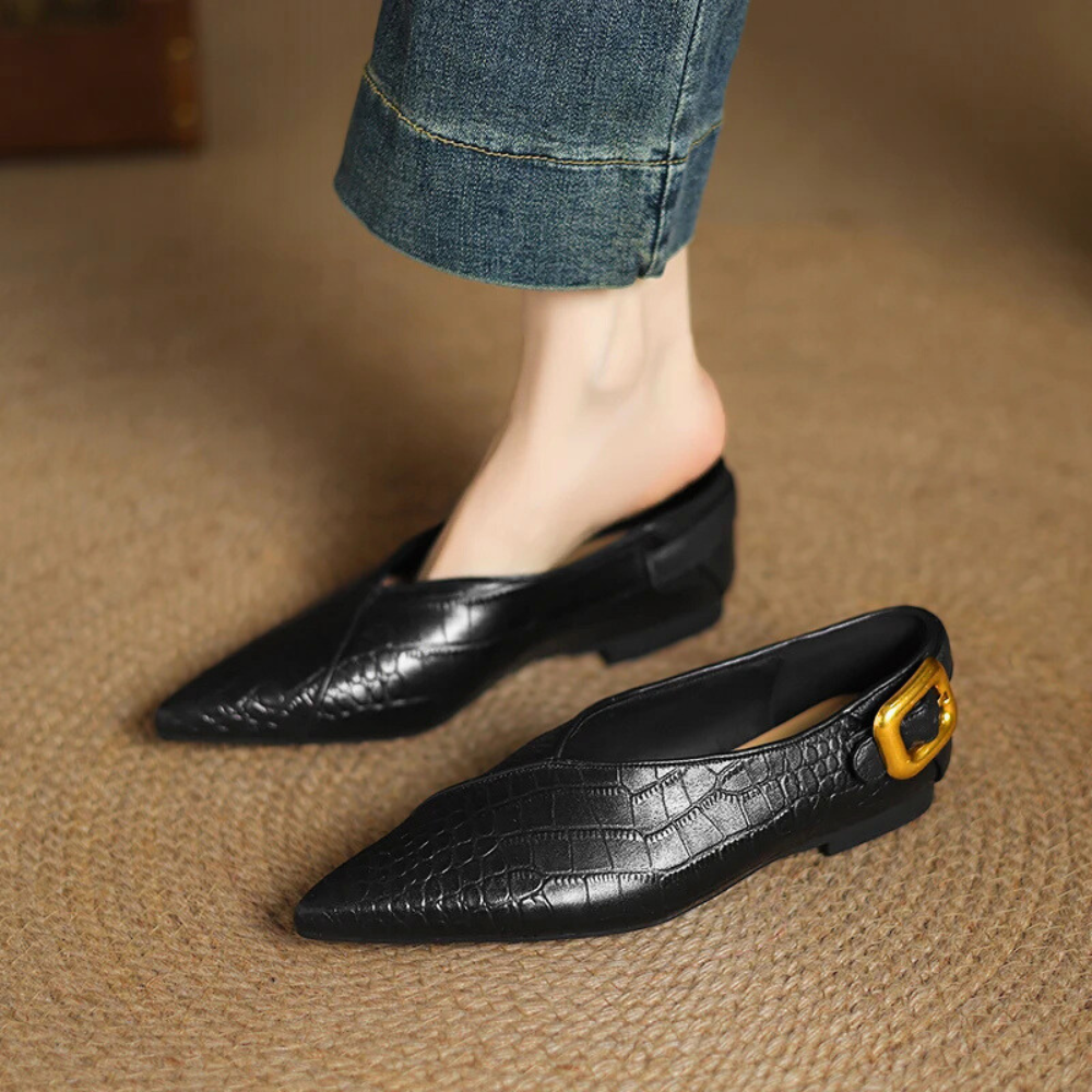 SAVANNAH LEATHER FLATS