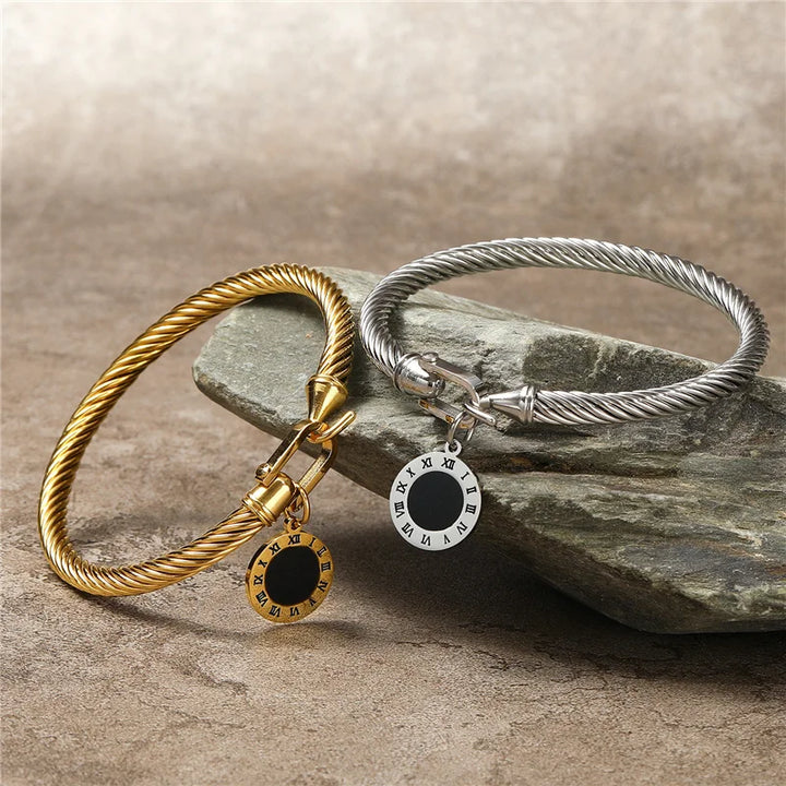 GIANNA CHARM BRACELET