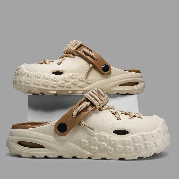 TITAN LACED CLOGS
