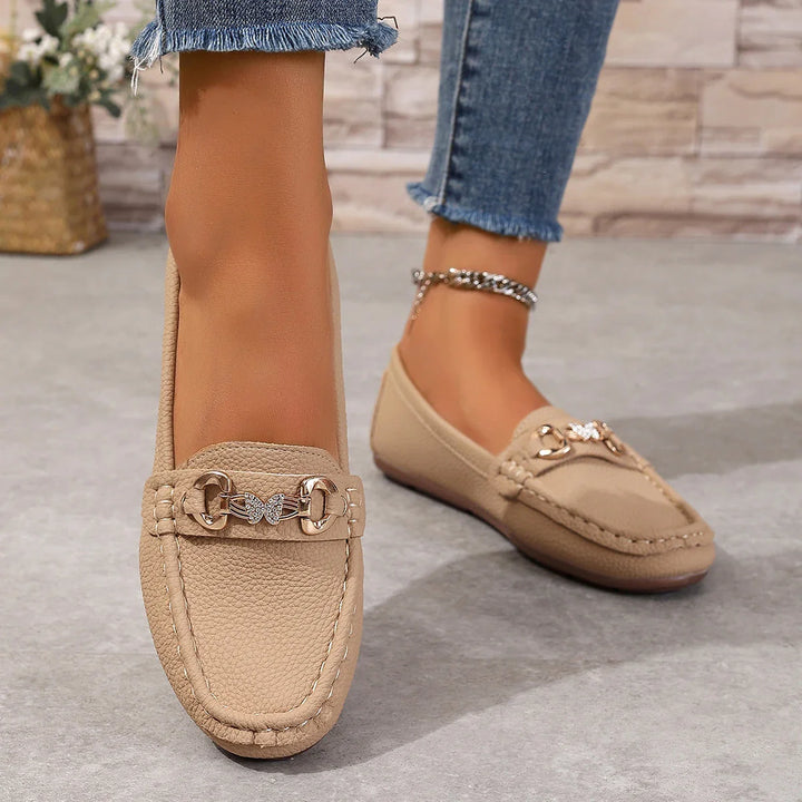 EMMA LUX CHAIN LOAFER