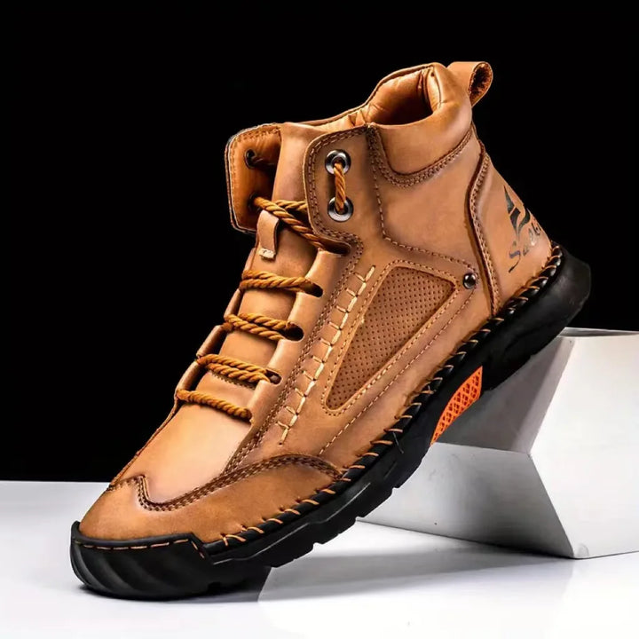 HIGHLANDER LEATHER BOOTS