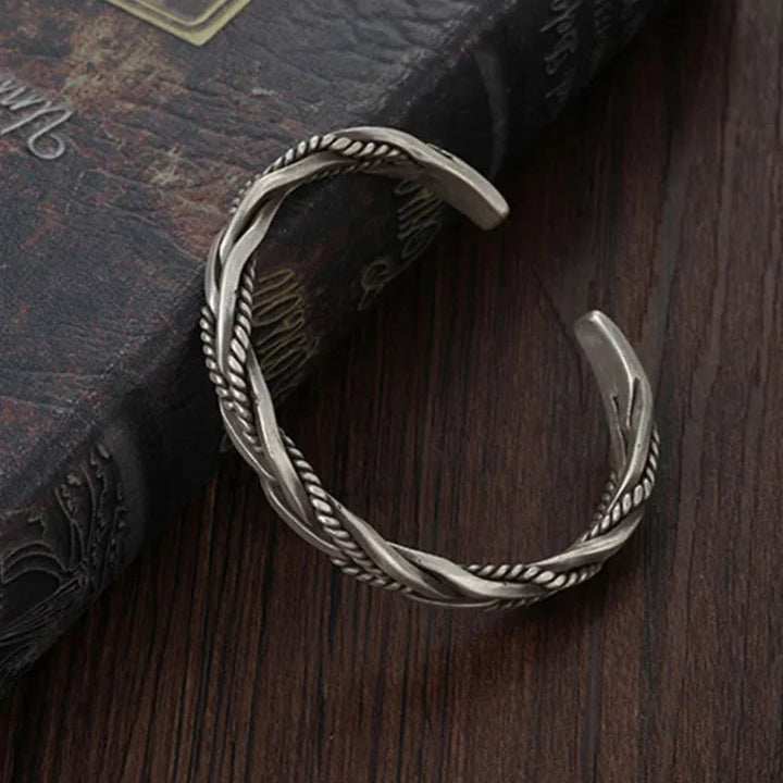 BENNETT SILVER CUFF BRACELET