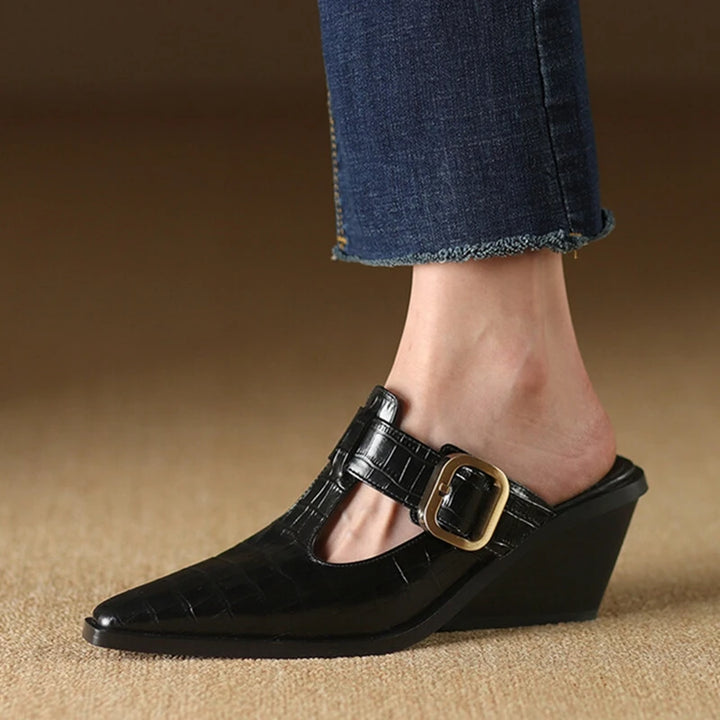 SIERRA CROC LEATHER MULES