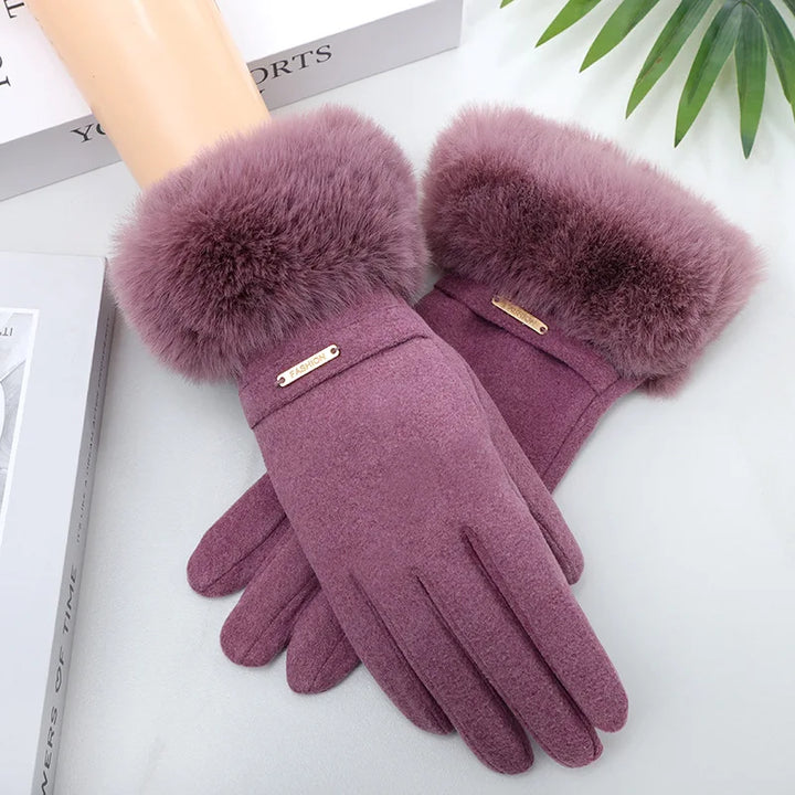 VICTROIA SIBERIAN FUR GLOVES