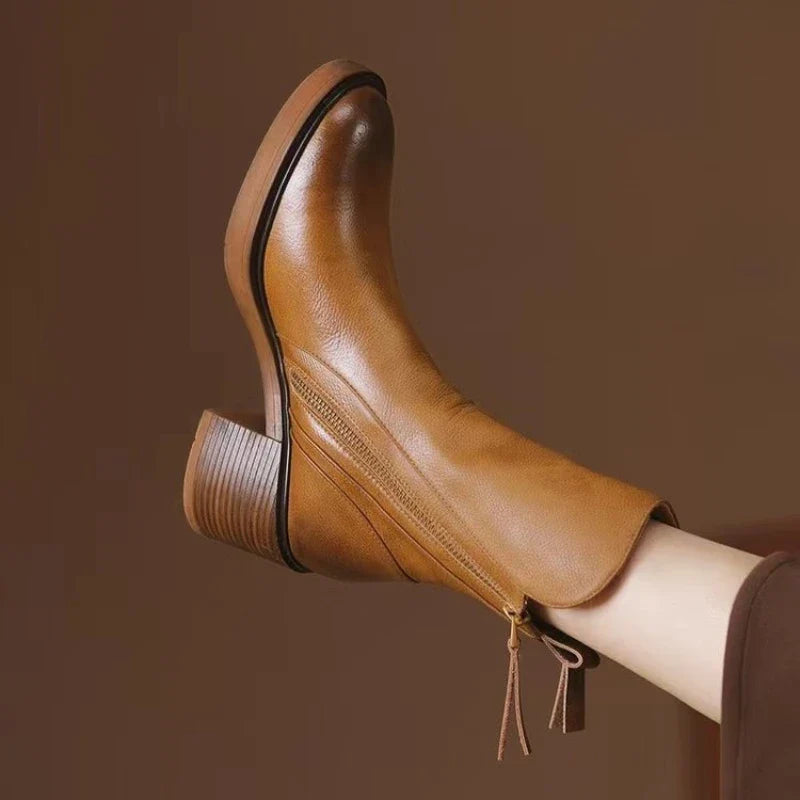 SIERRA ANKLE BOOTS