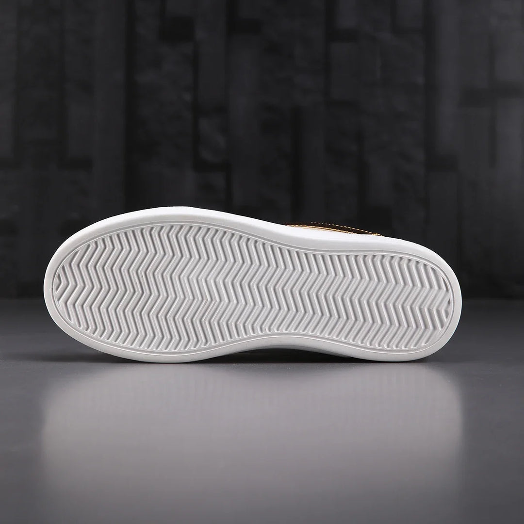 ELARA CHROME SNEAKER