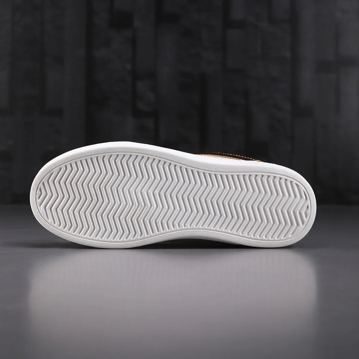ELARA CHROME SNEAKER