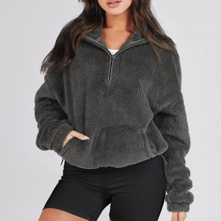 VELORA HALF-ZIP PULLOVER