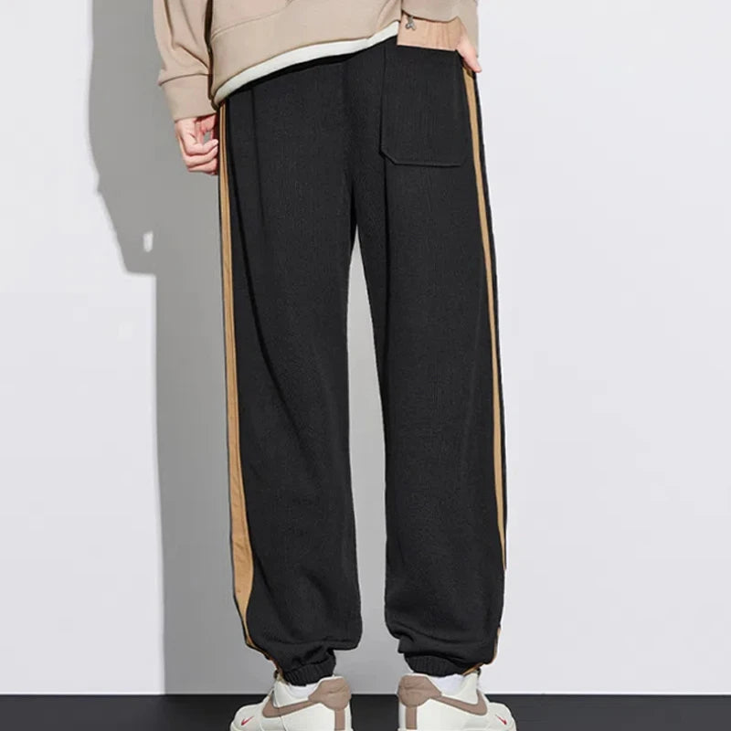 STRATHMORE URBAN SWEATPANTS