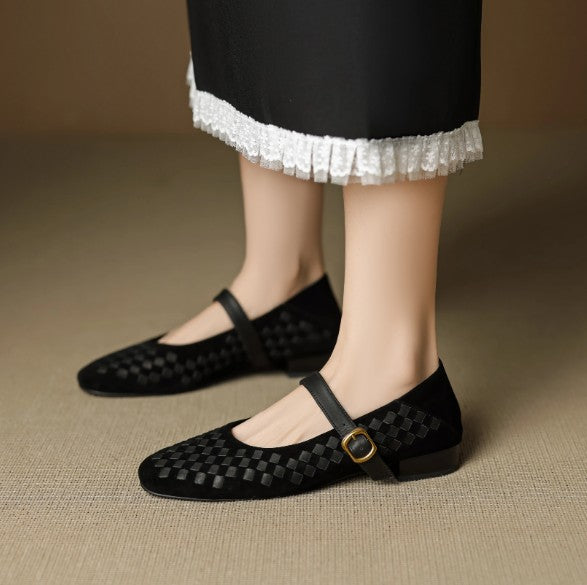 SIERRA GENUINE LEATHER FLATS