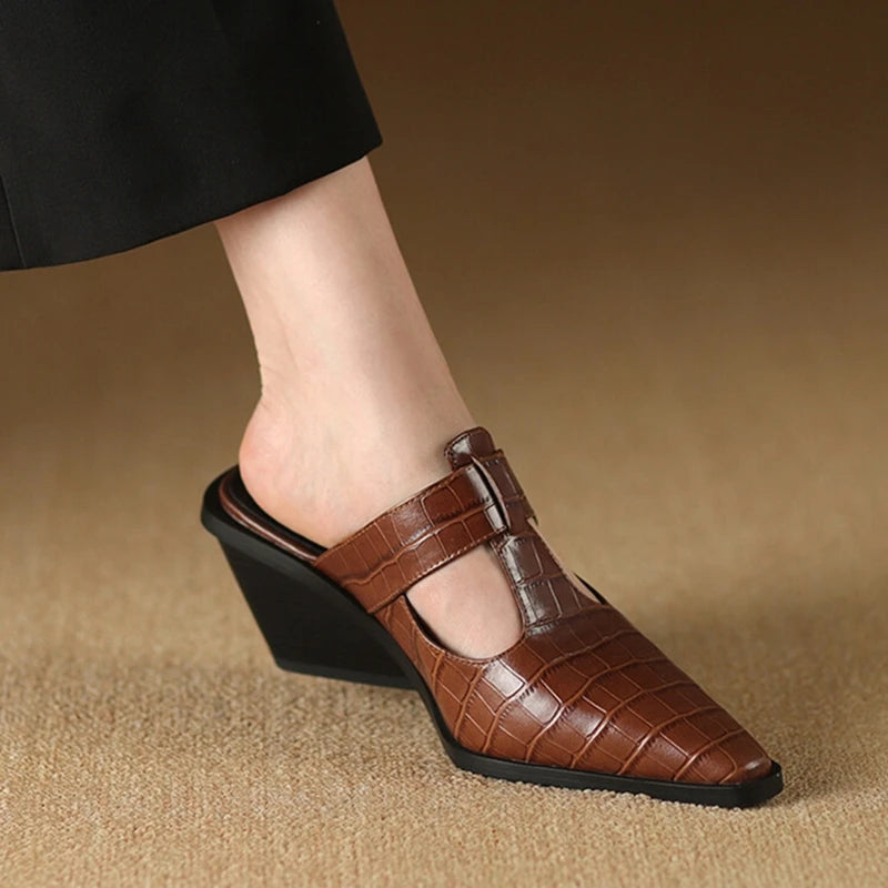 SIERRA CROC LEATHER MULES