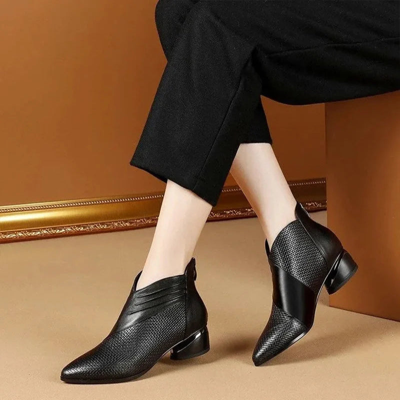VALORA SOFT LEATHER BOOTS