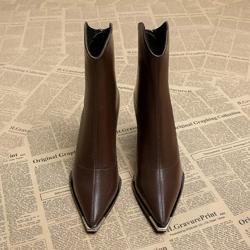 SIERRA POINTED LEATHER BOOTS