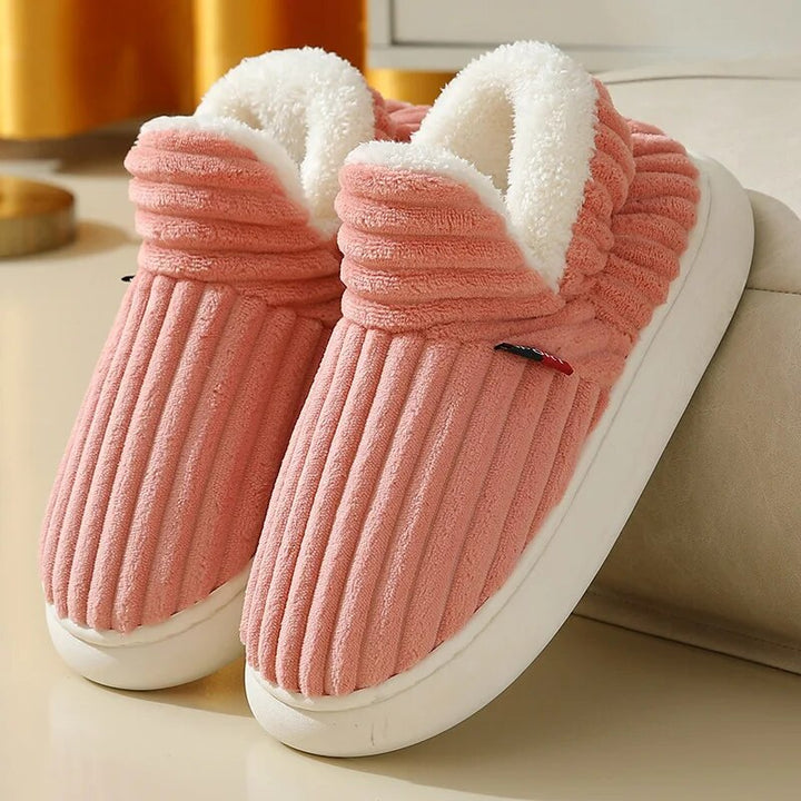 NUMA PLUSH SLIDES