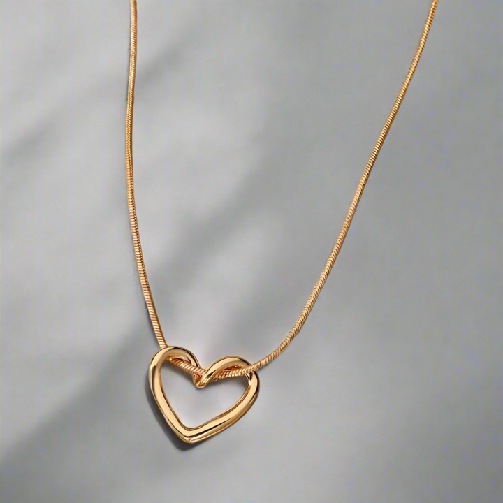 LOVE HEART PENDANT