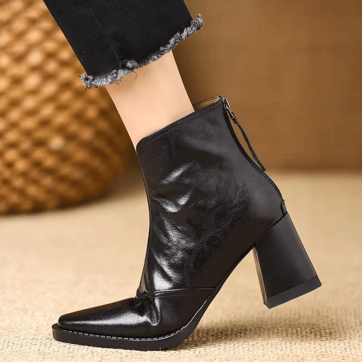 WESTLINE LEATHER ANKLE BOOTS